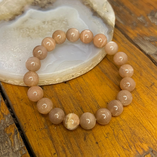 AAA Peach Moonstone Bracelet [Calm, Emotional Healing, Feminine Energy, New Beginnings]