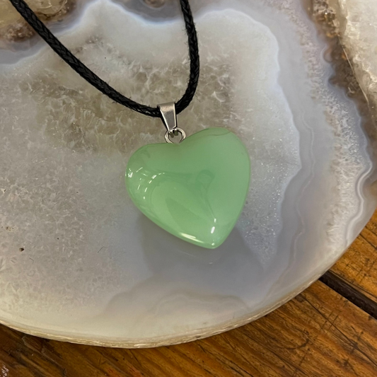 Green Aventurine Heart Pendant [Luck, Abundance, Growth, Emotional Balance]